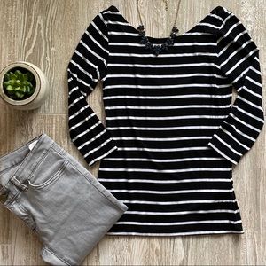 •Guess• Striped 3/4 Sleeve Shirt, XS